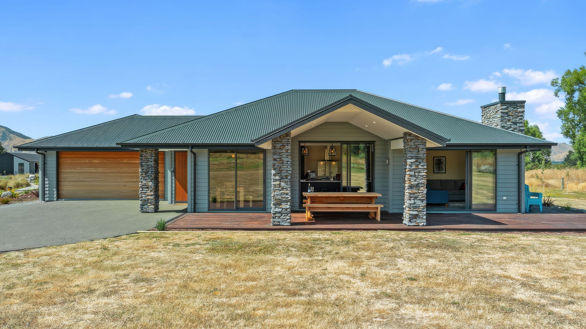 Hammer Springs | Tennyson Holiday Home banner