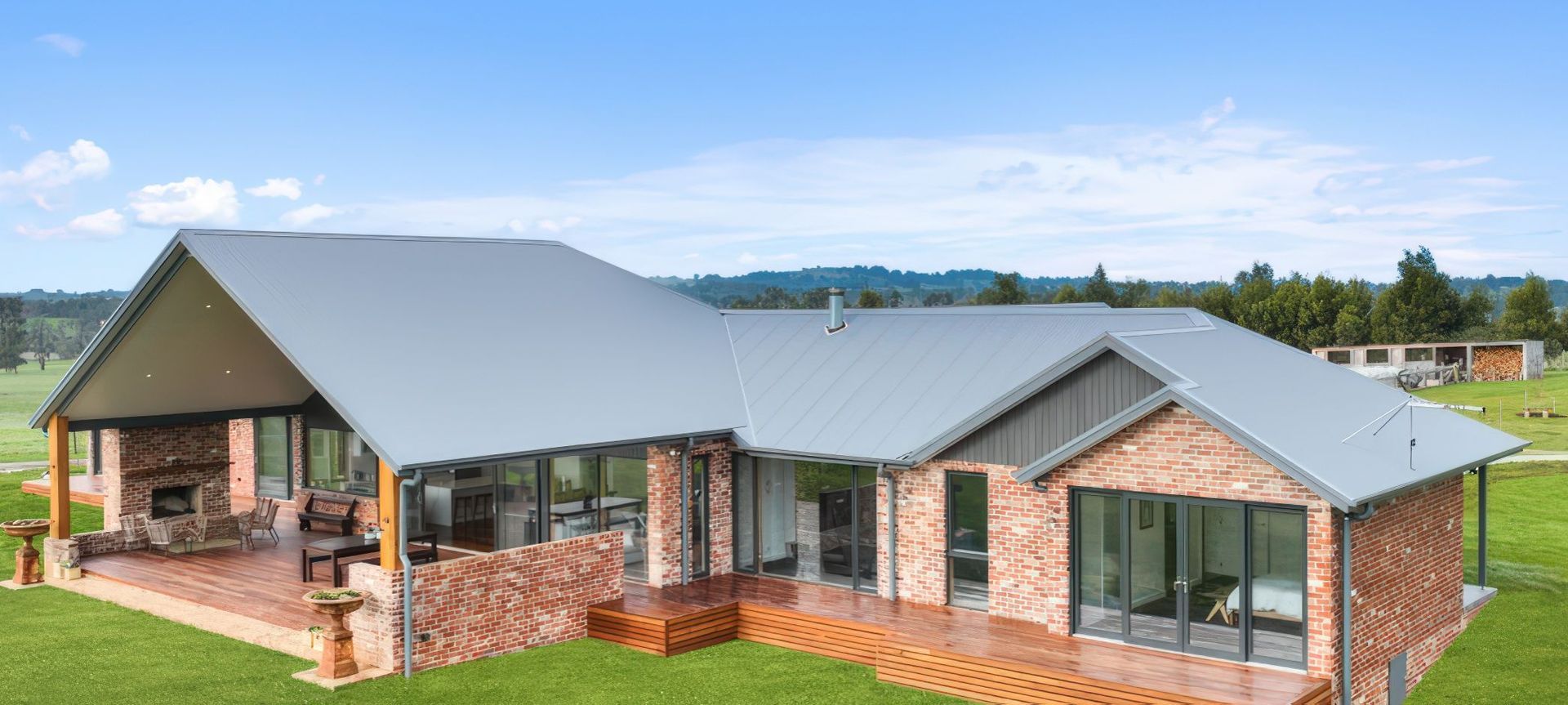 The Jindivick Rural Residence banner