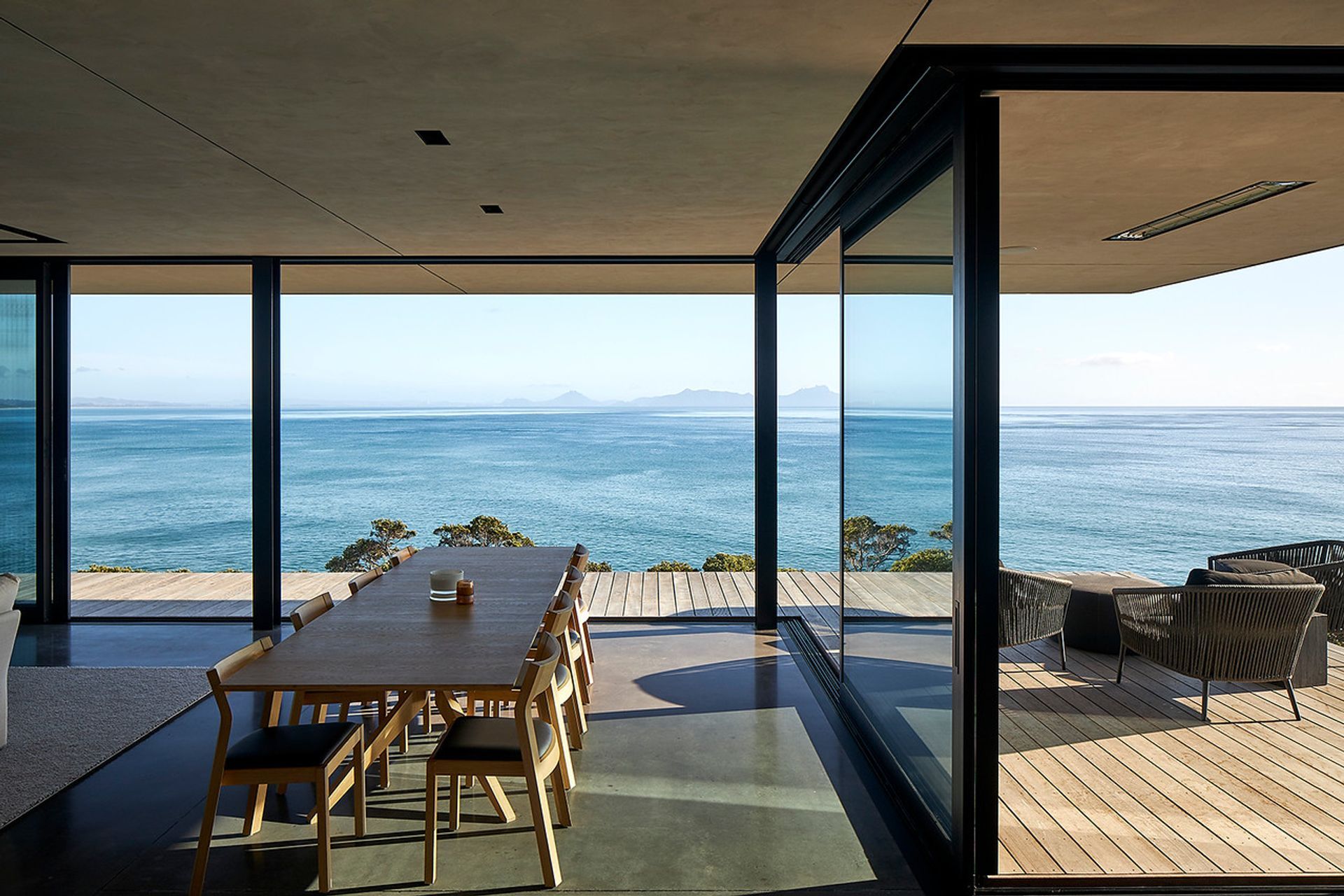 V Beachouse