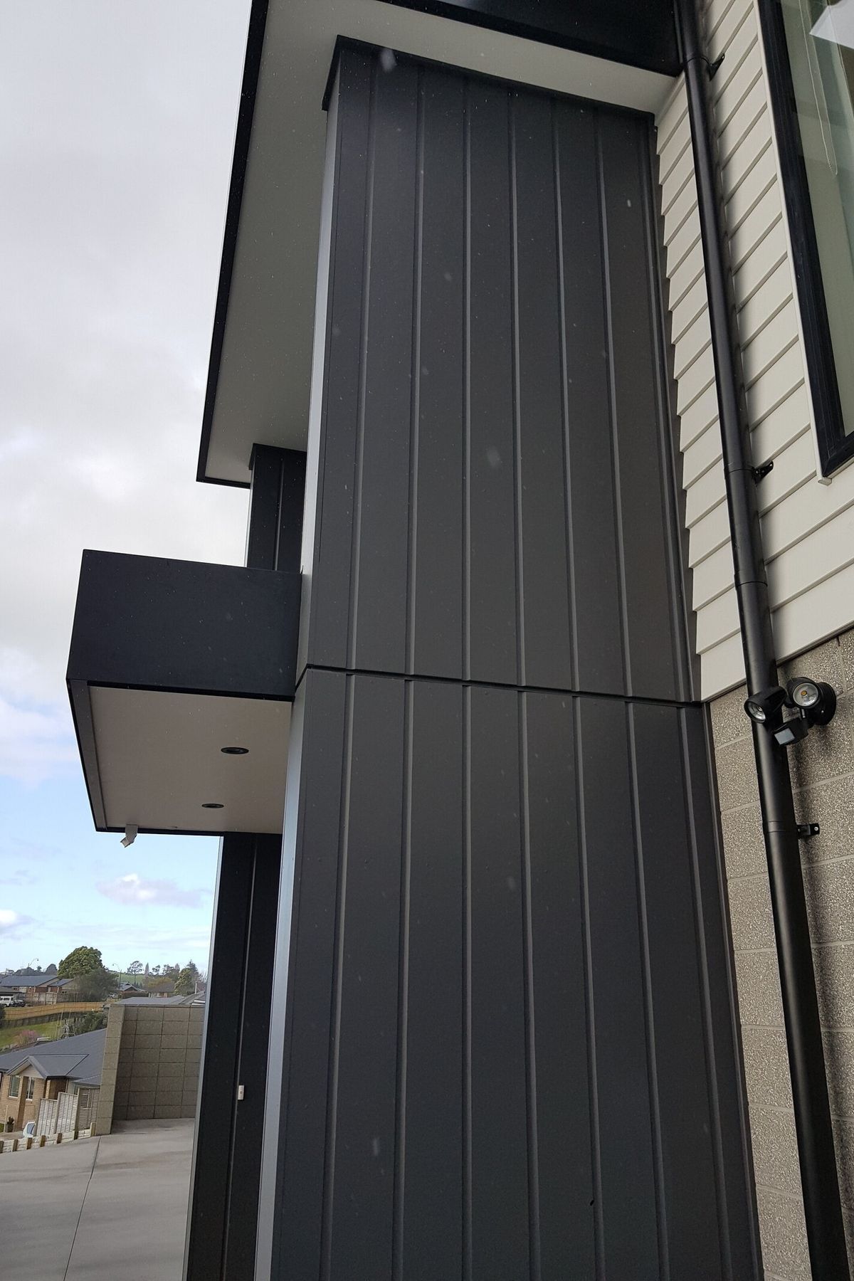 Entry Cladding