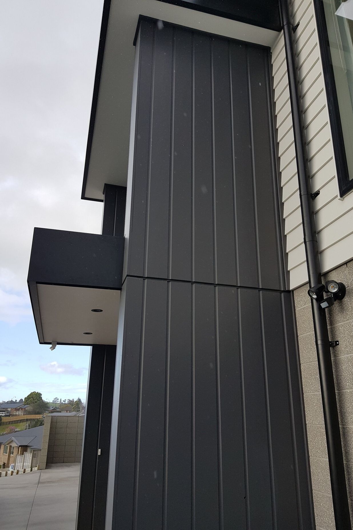 Entry Cladding