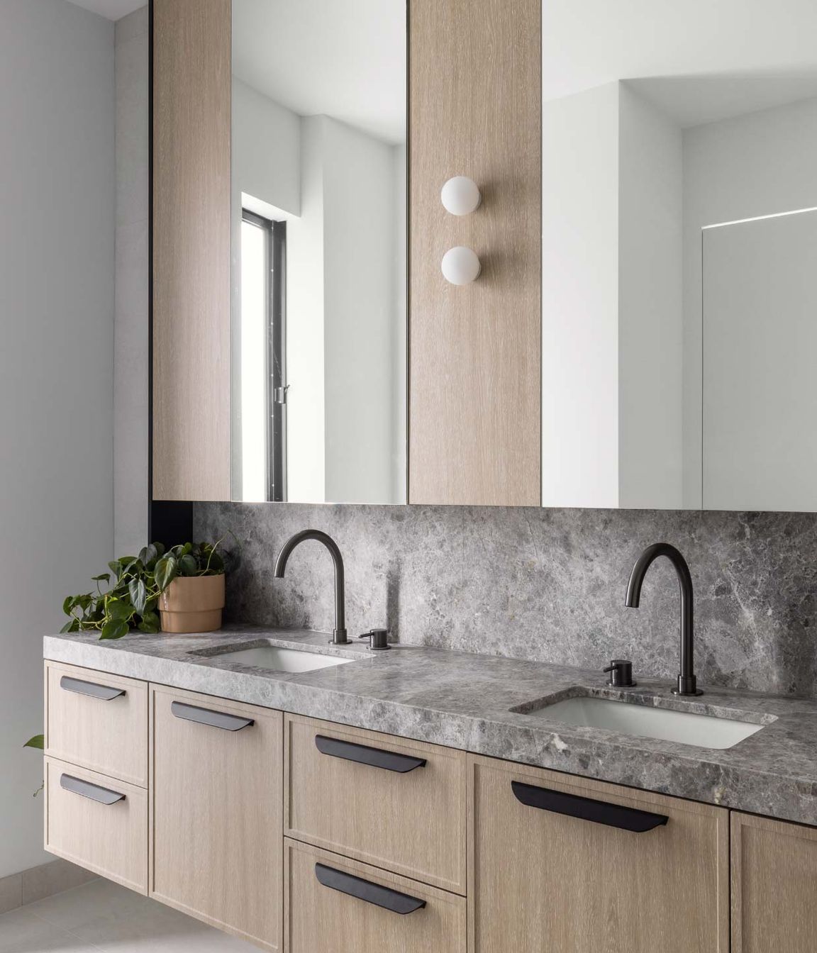 Kindred Glen Iris