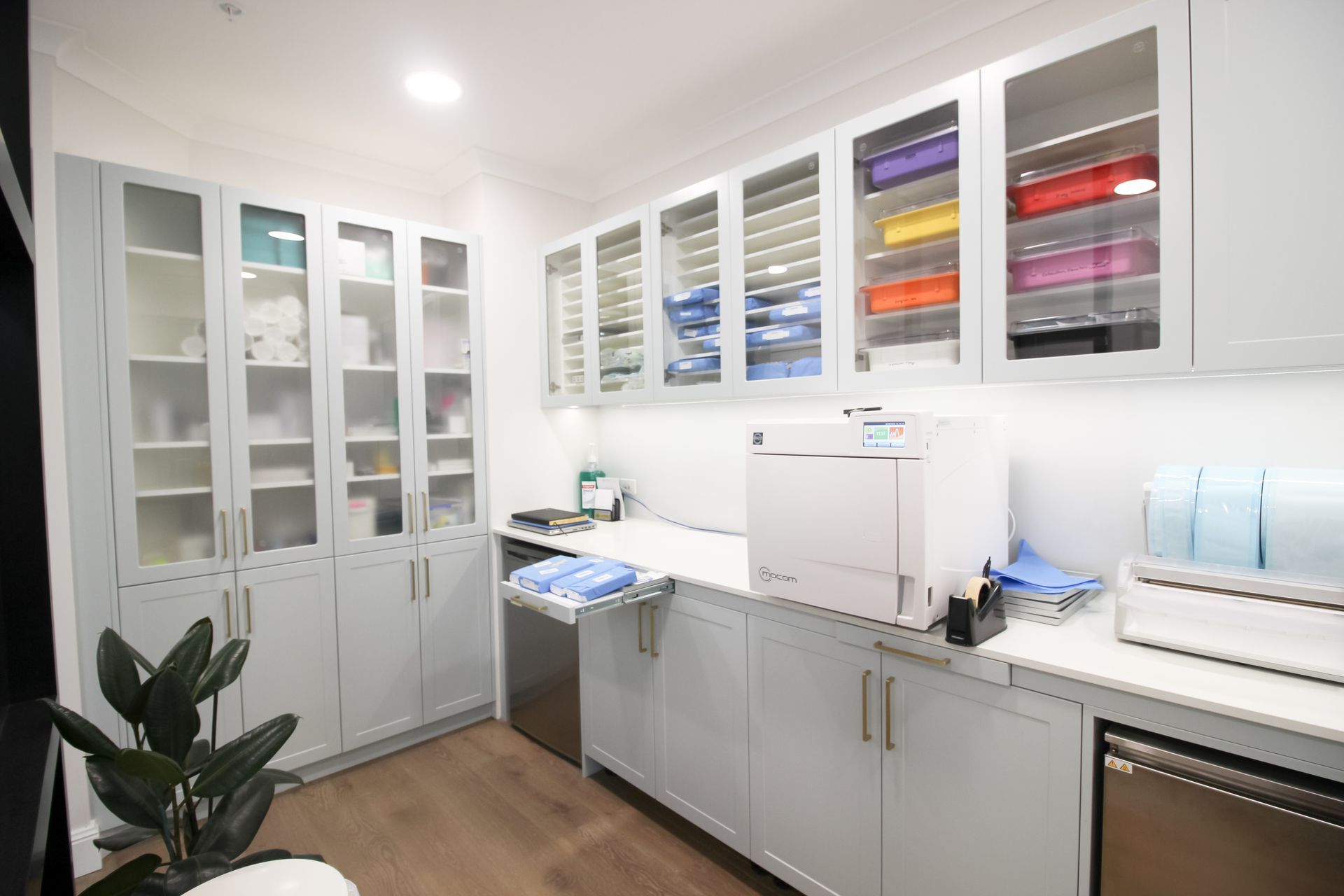 Golden Apple Dental - Dental Fit-out