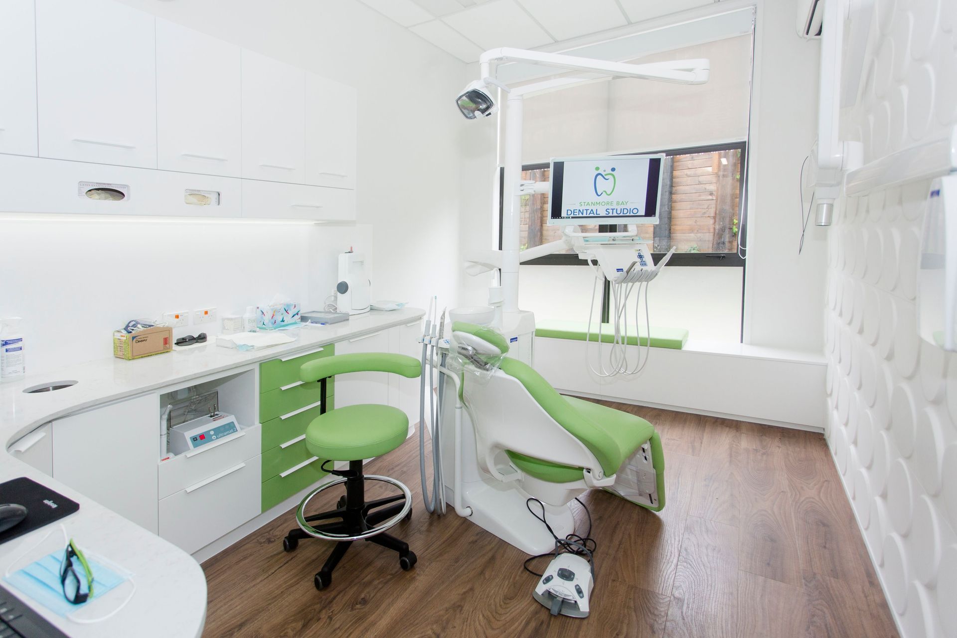 Stanmore Bay Dental Studio - Dental Fit-out