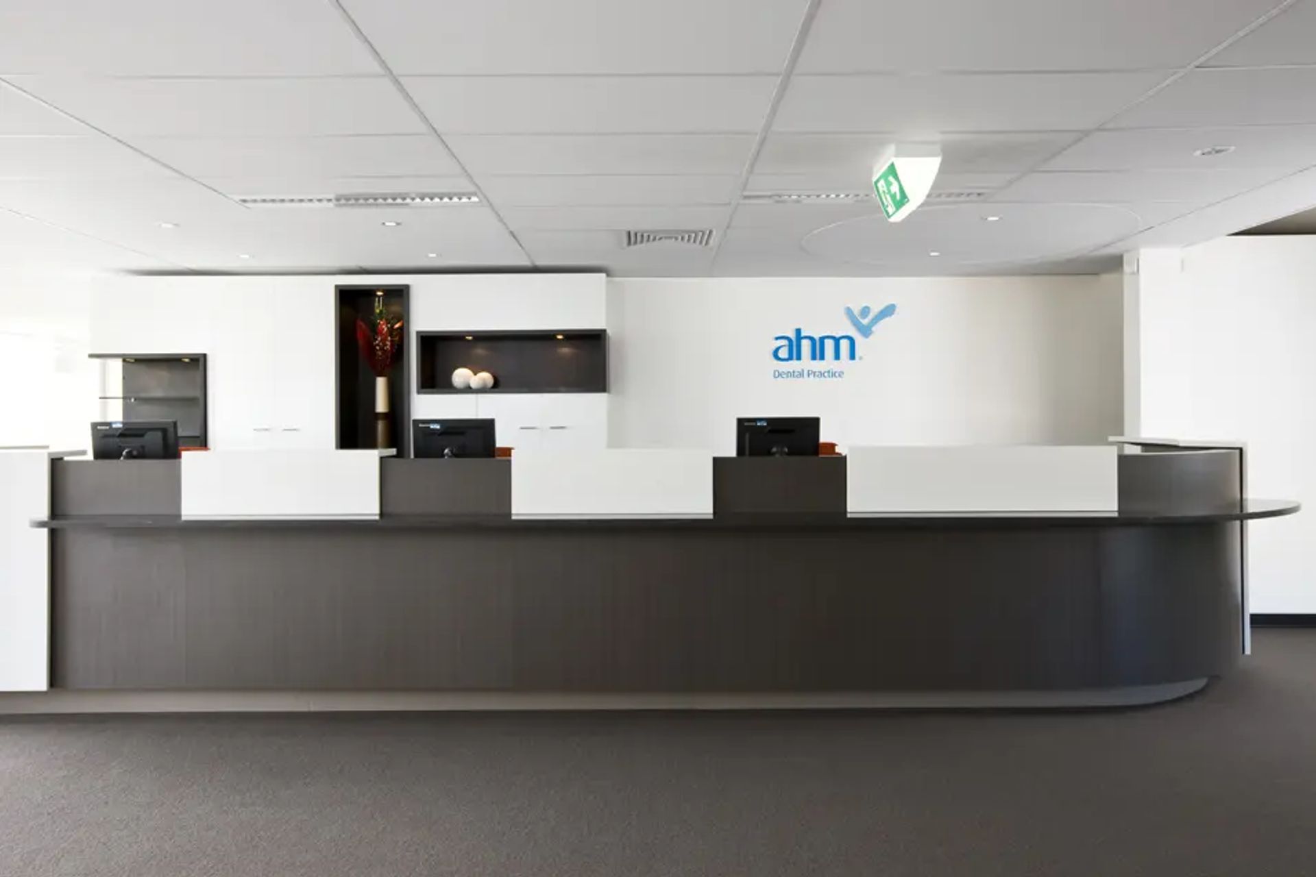 AHM - Dental Clinic Port Melbourne