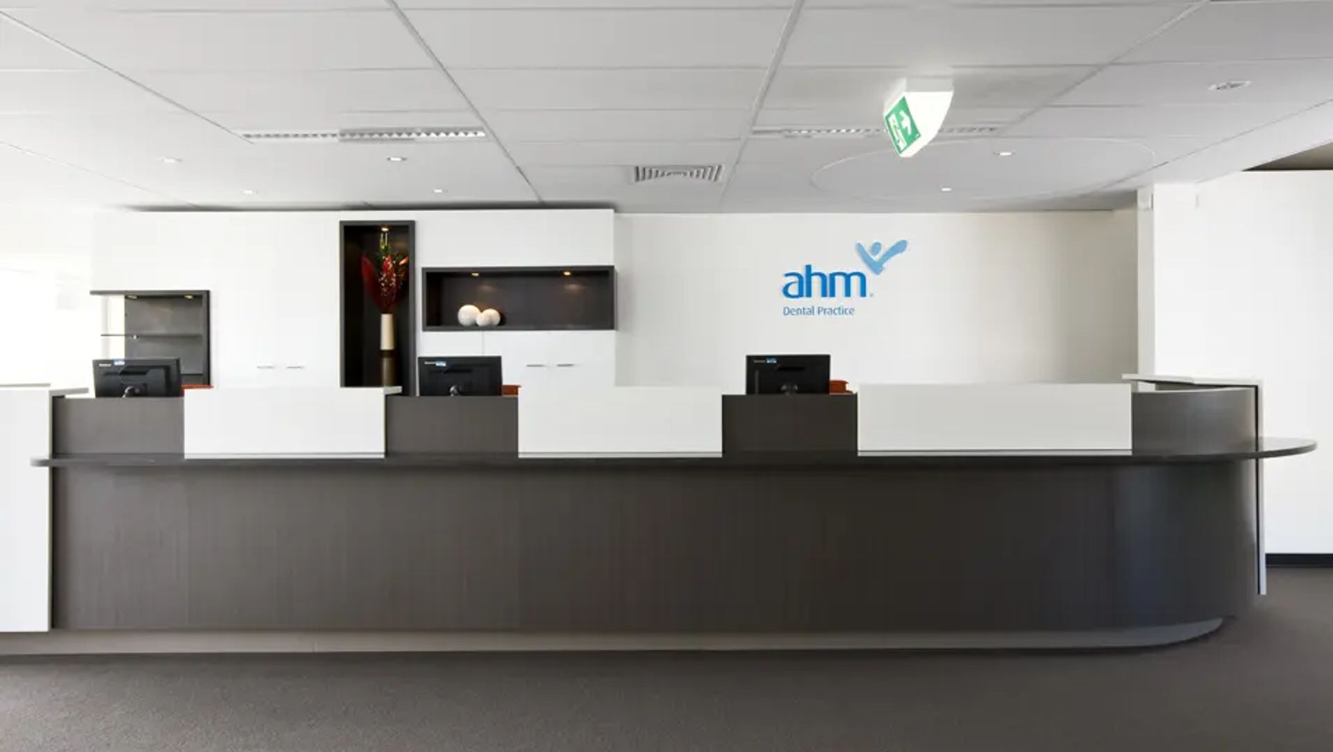 AHM - Dental Clinic Port Melbourne banner