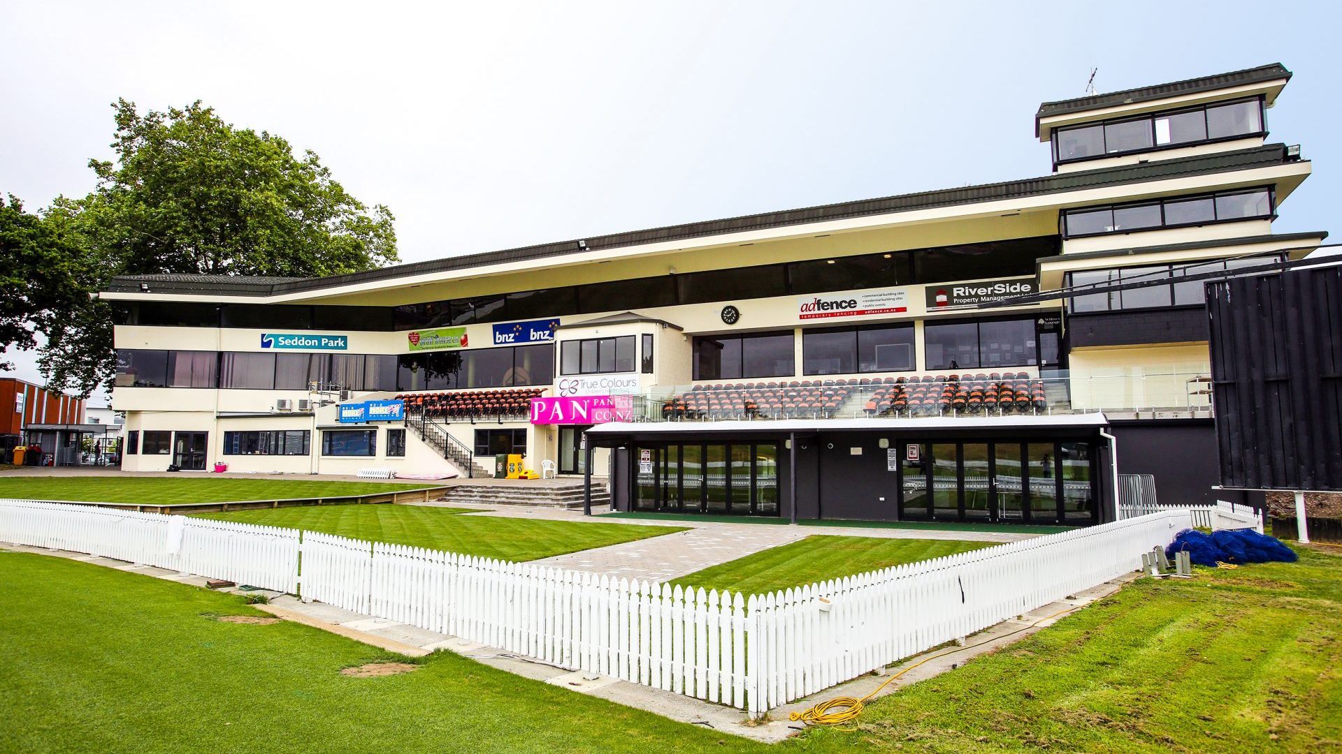 Northern Districts Players’ Lounge banner
