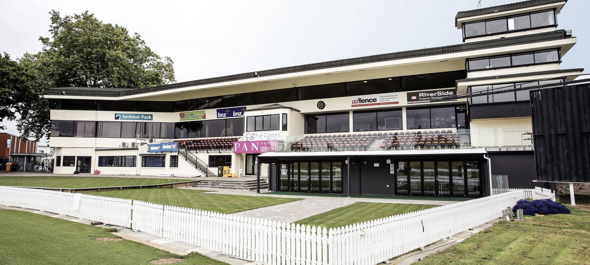 Northern Districts Players’ Lounge banner