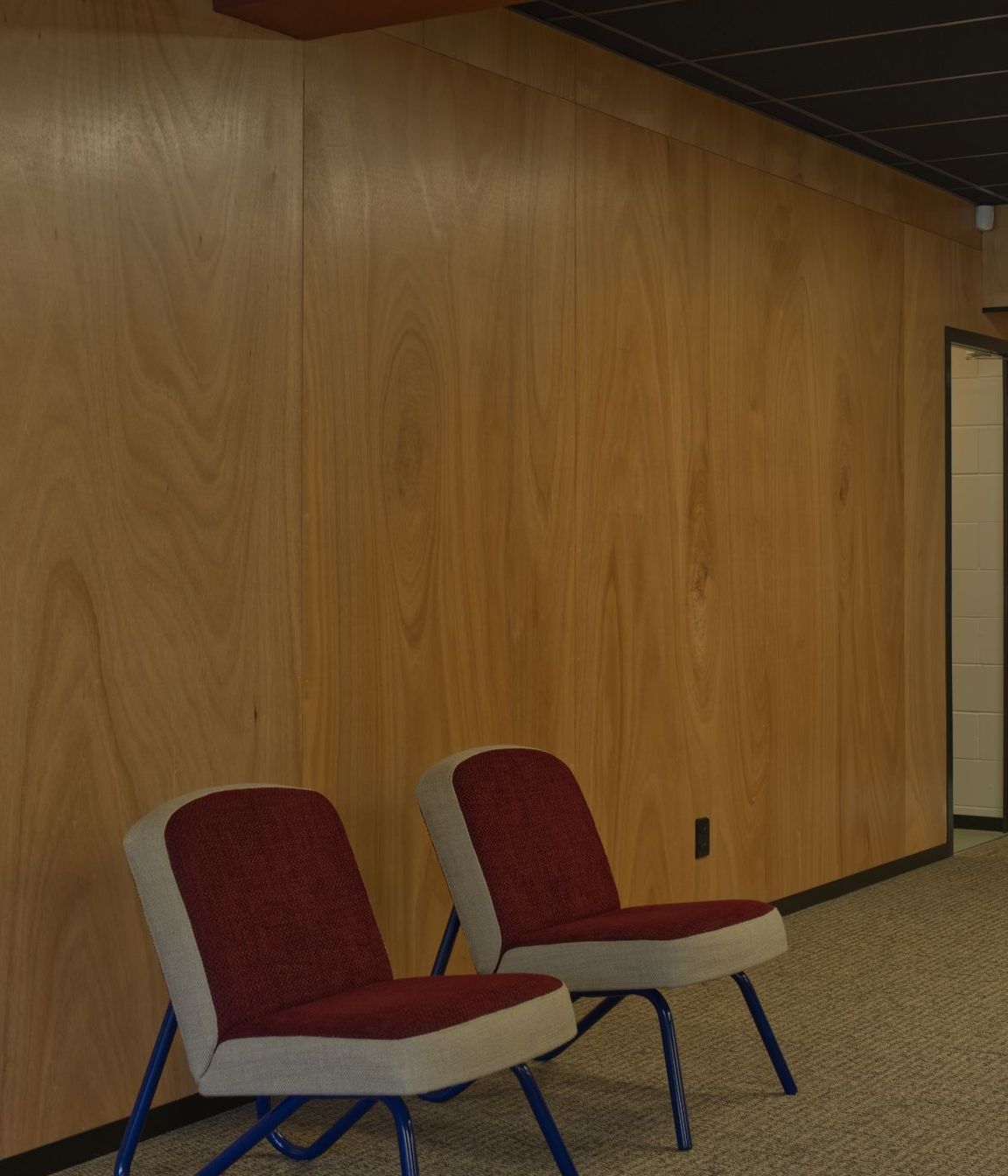 Kanat-StudioNetball-North-HarbourOfficials-Room-Seating-v3.jpg