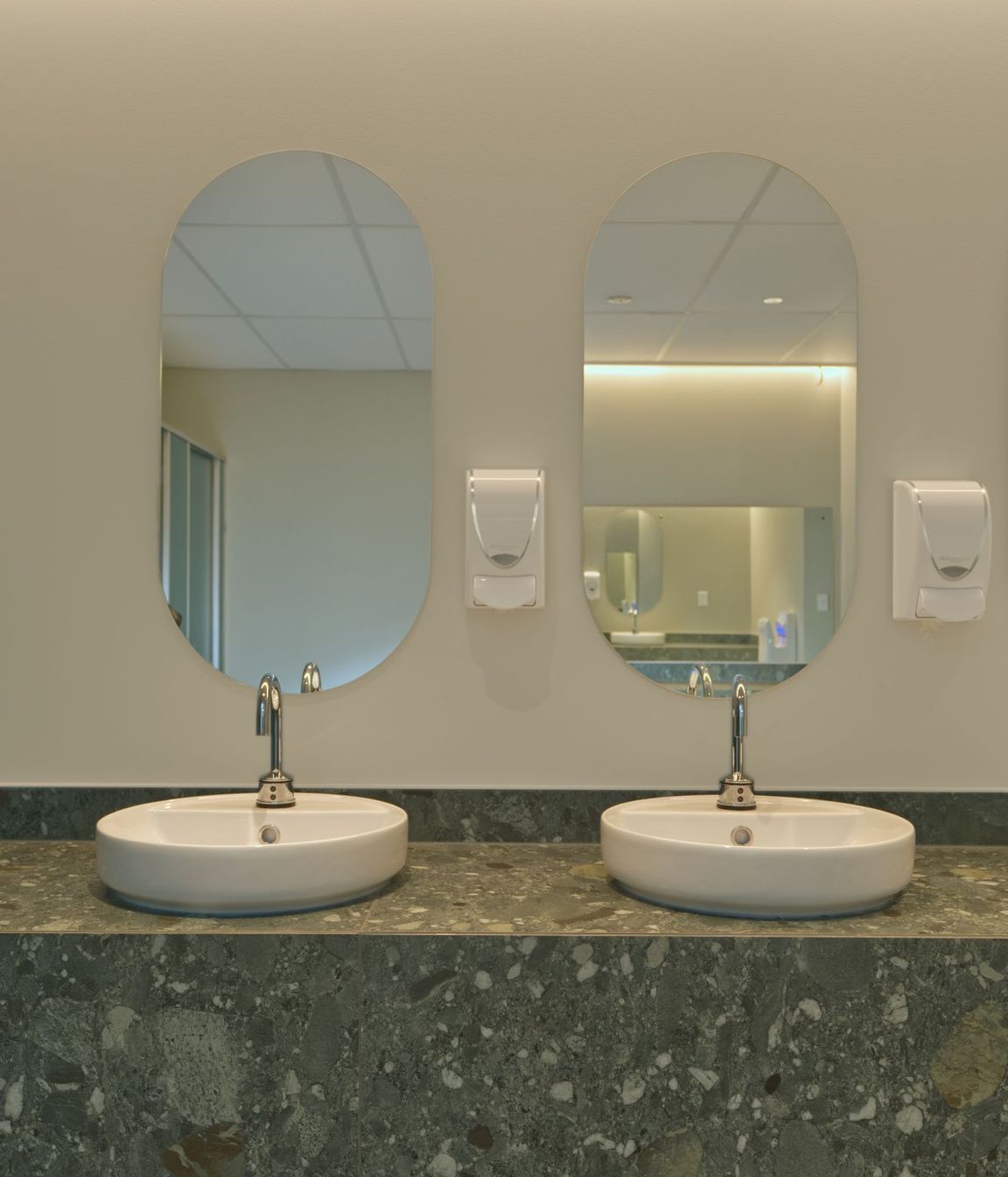 StudioNetball-North-HarbourBathroom.jpg