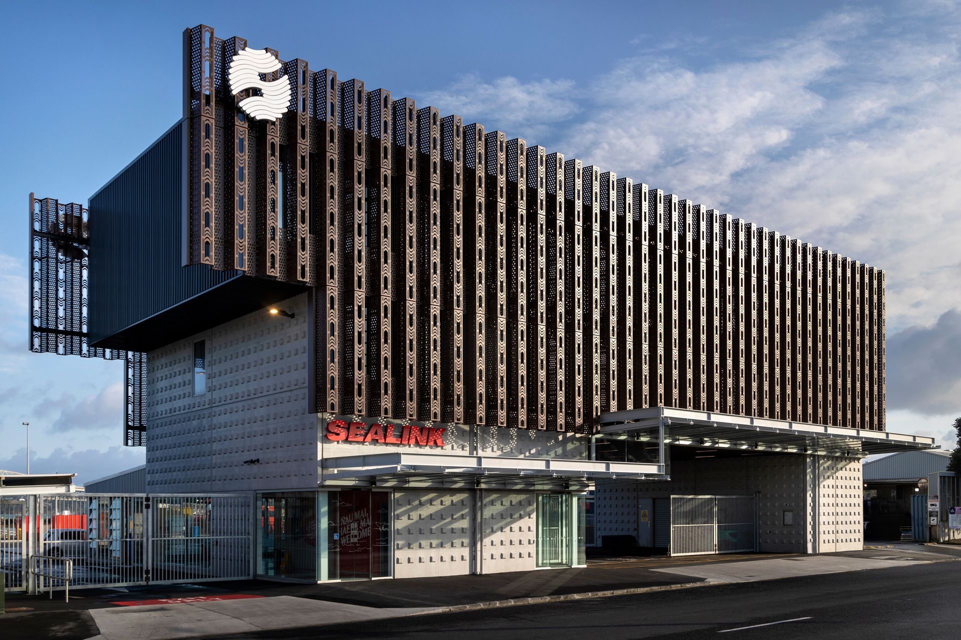 02Sealink.jpeg