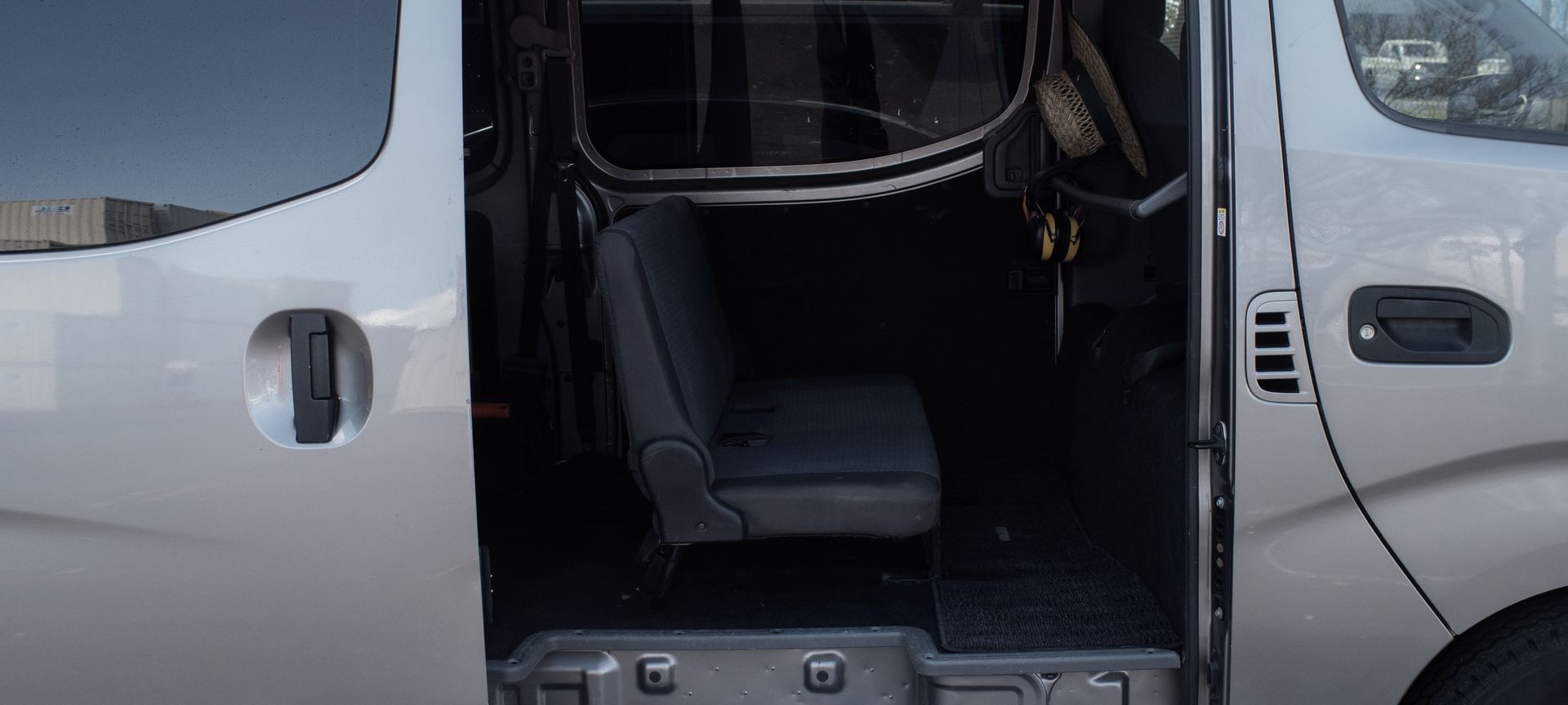Van banner