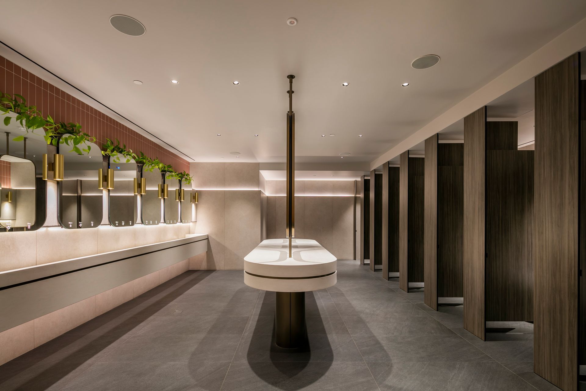 Melbourne Airport Amenities