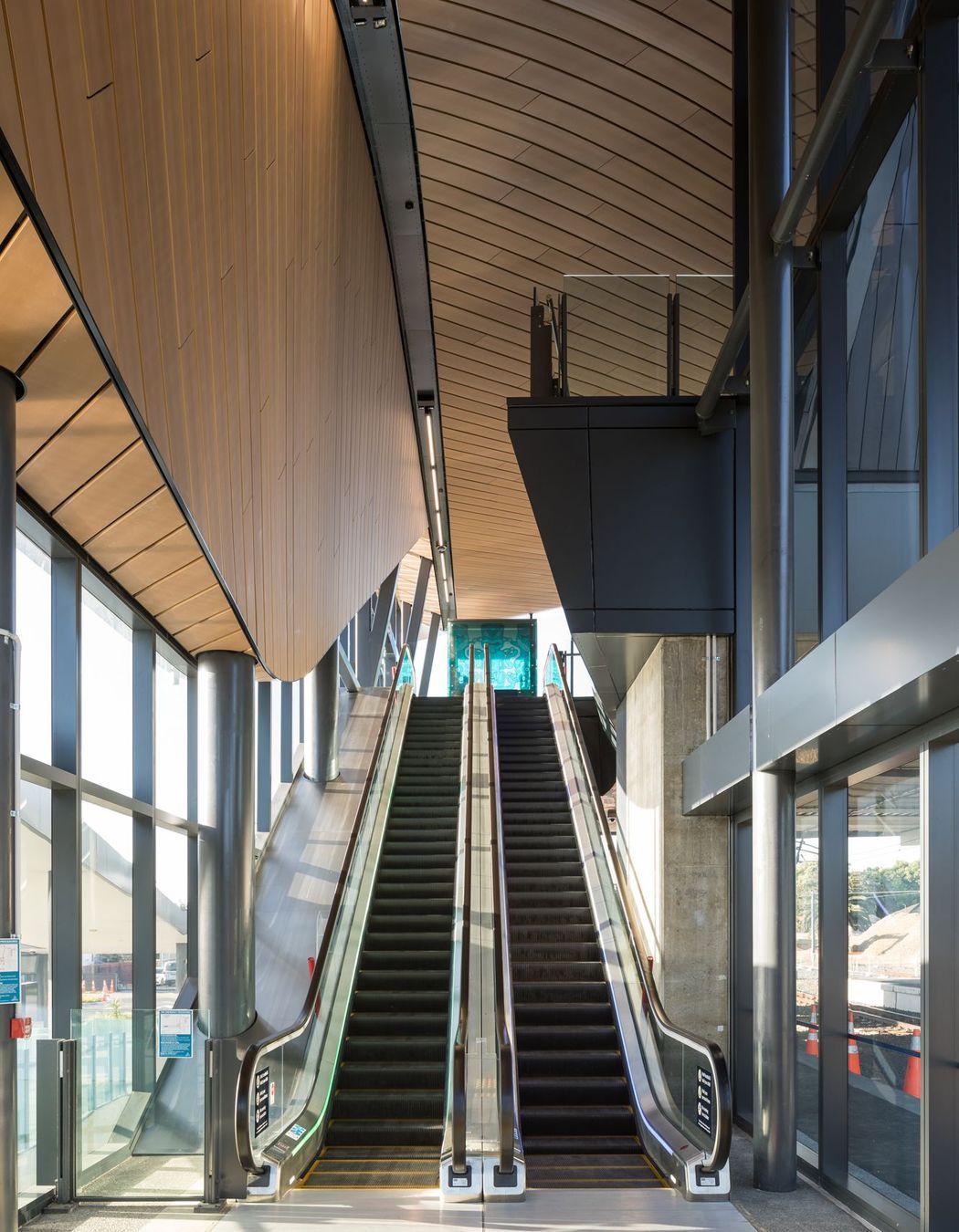 Puhinui Station