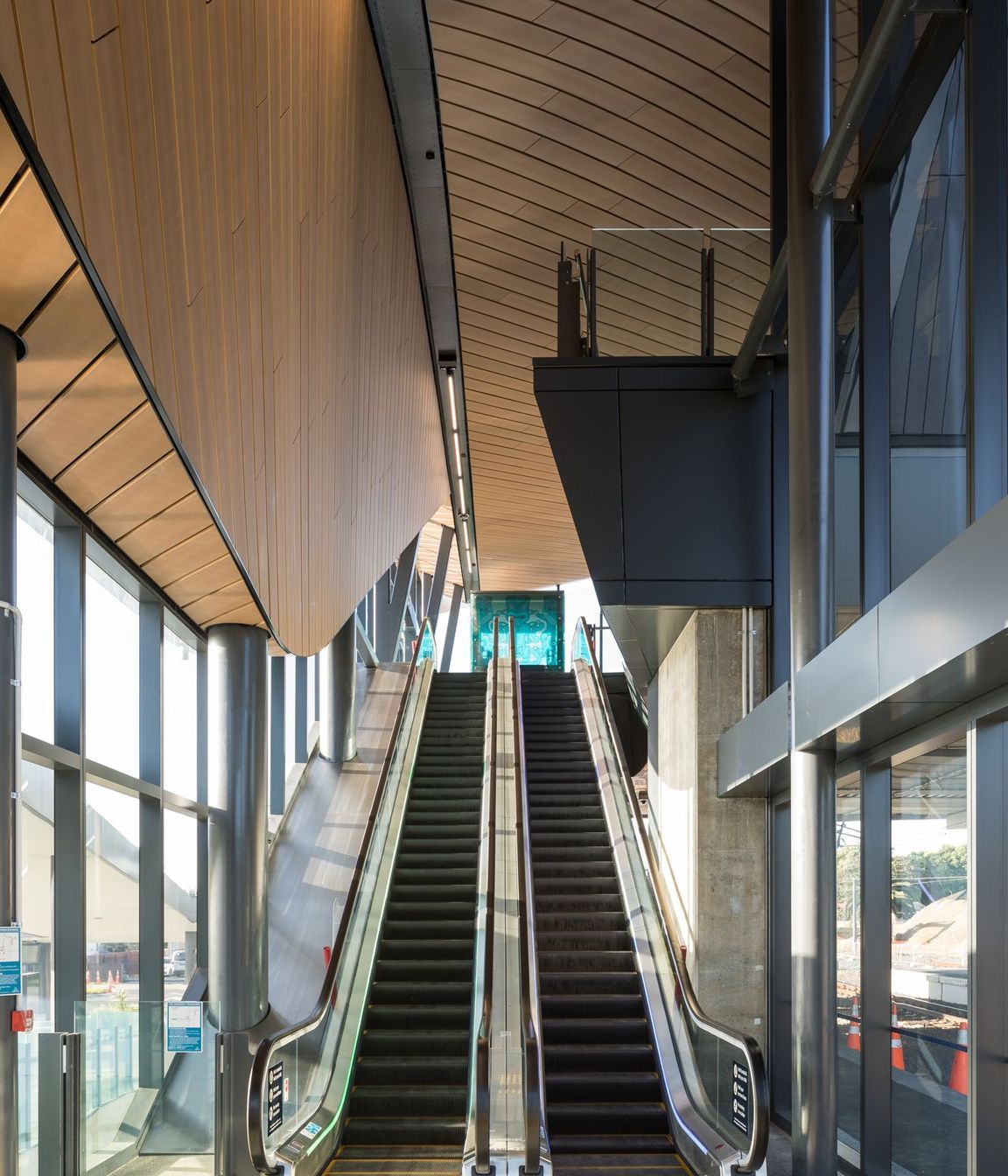 Puhinui Station