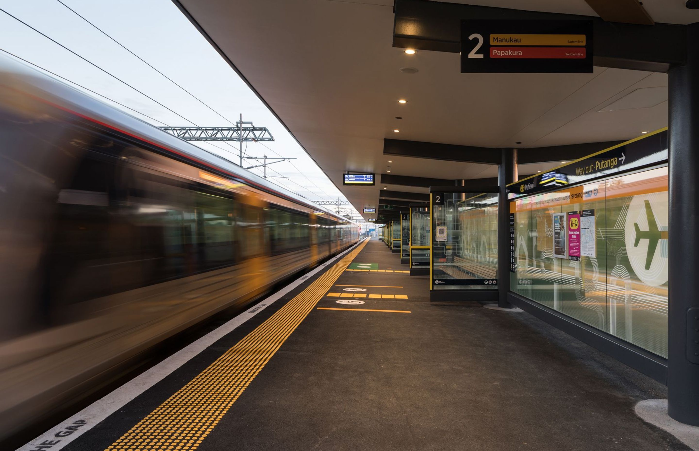 Puhinui Station