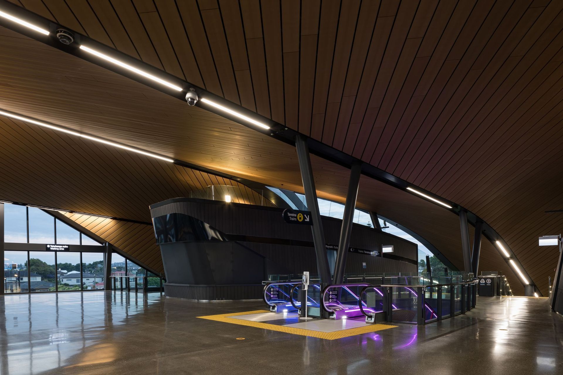 Puhinui Station
