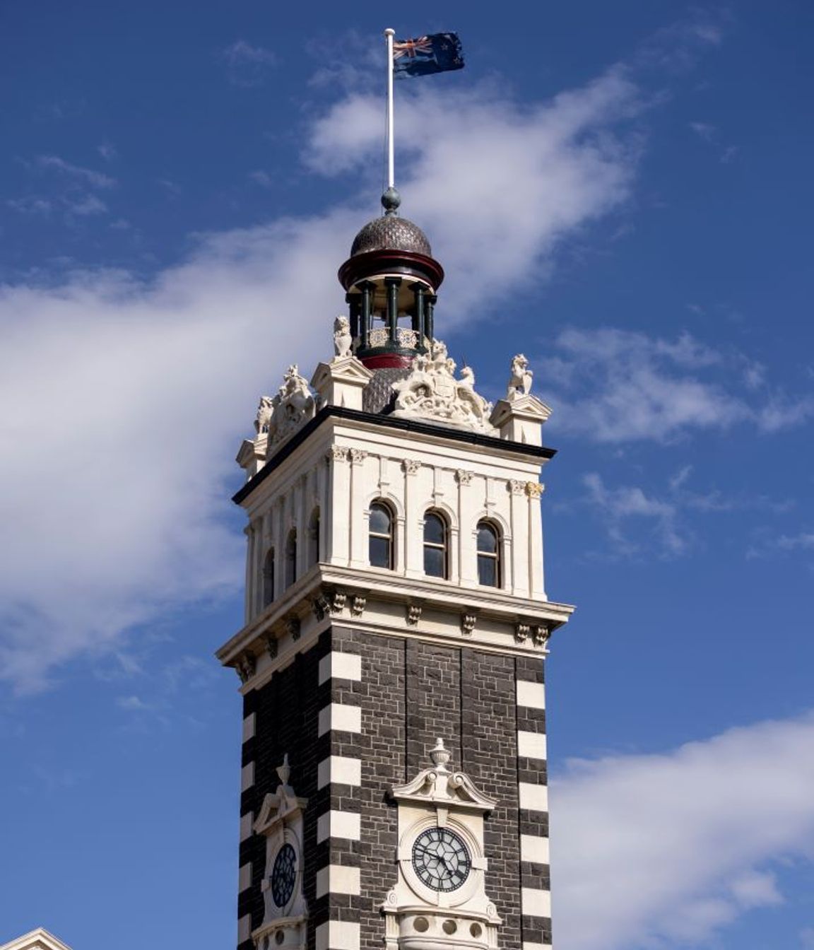 Dunedin-Railway-Station-RestorationclocktowerGraham-Warman-6.jpg