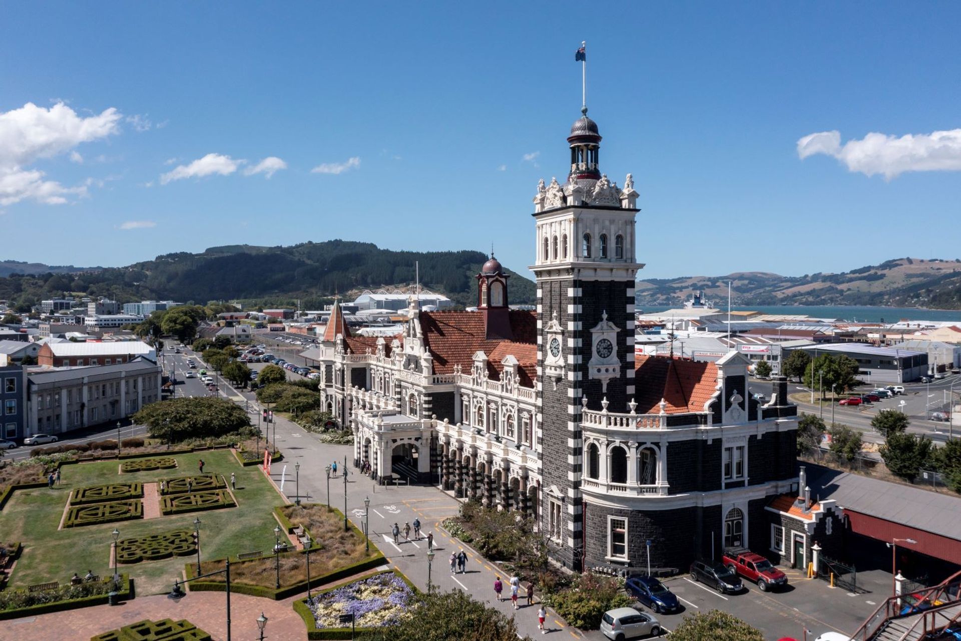 Dunedin-Railway-Station-Restorationexterior-aerial-view-from-south-westGraham-Warman-2.jpg