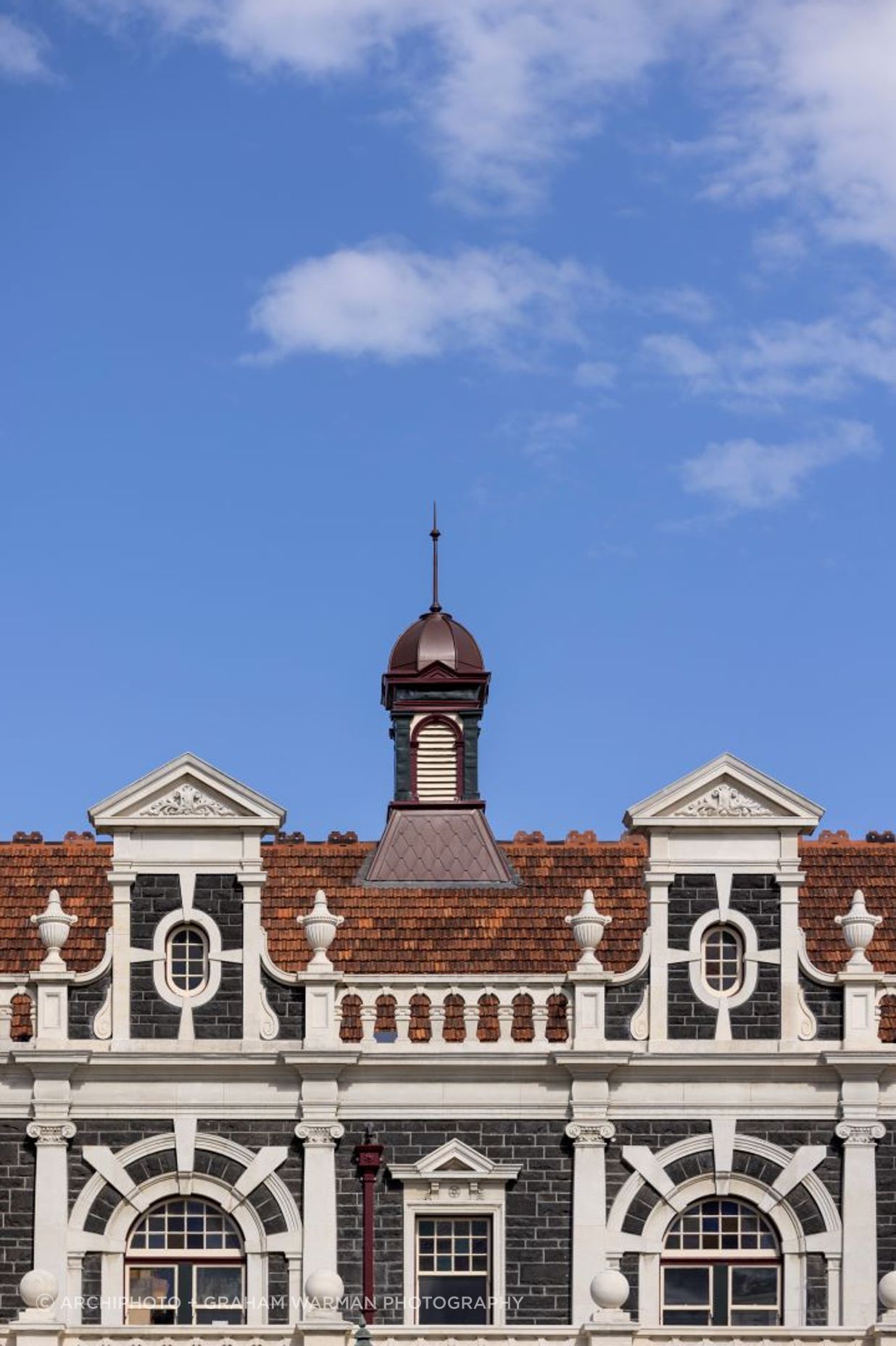 Dunedin-Railway-Station-Restorationgable-parapetsGraham-Warman-10.jpg