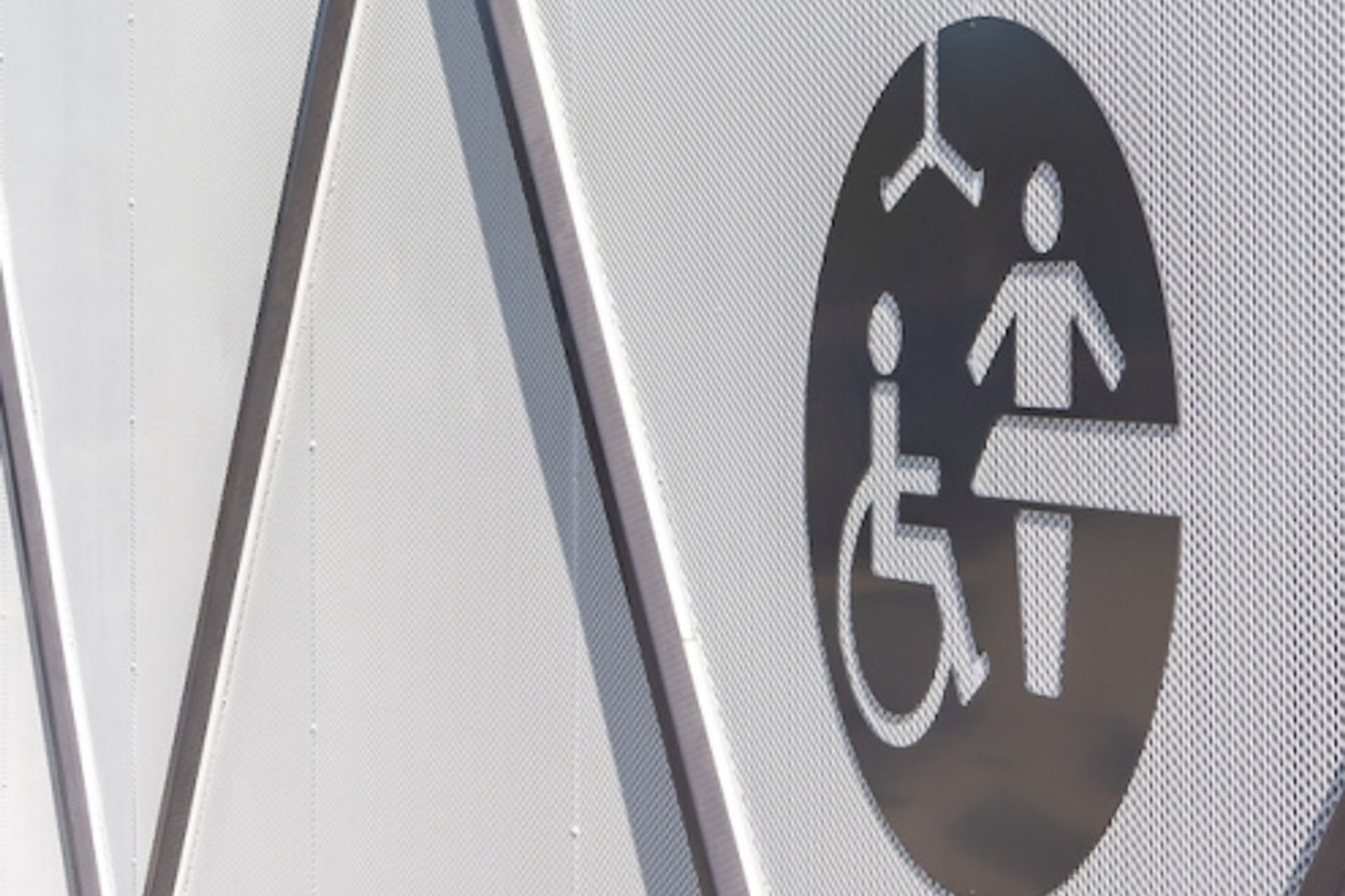 Maude St. Amenities Building