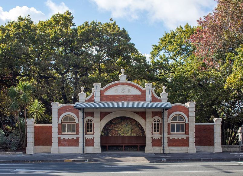 Symonds St Conveniences and Former Tram Shelter