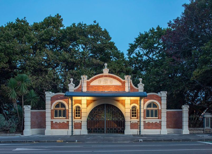 Symonds St Conveniences and Former Tram Shelter