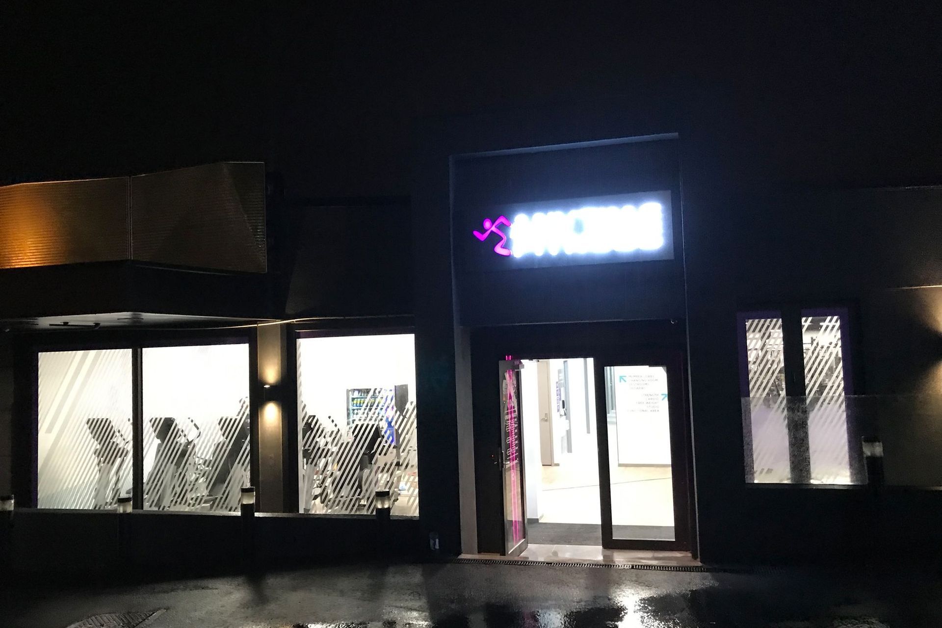 Anytime Fitness, Takapuna