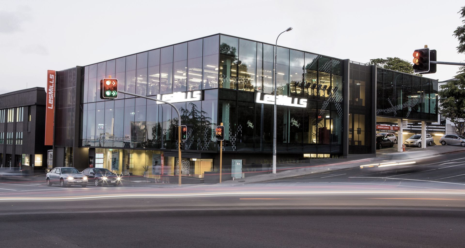 Les Mills, Newmarket banner