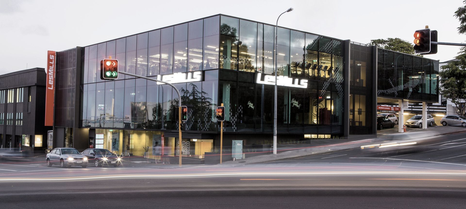 Les Mills, Newmarket banner