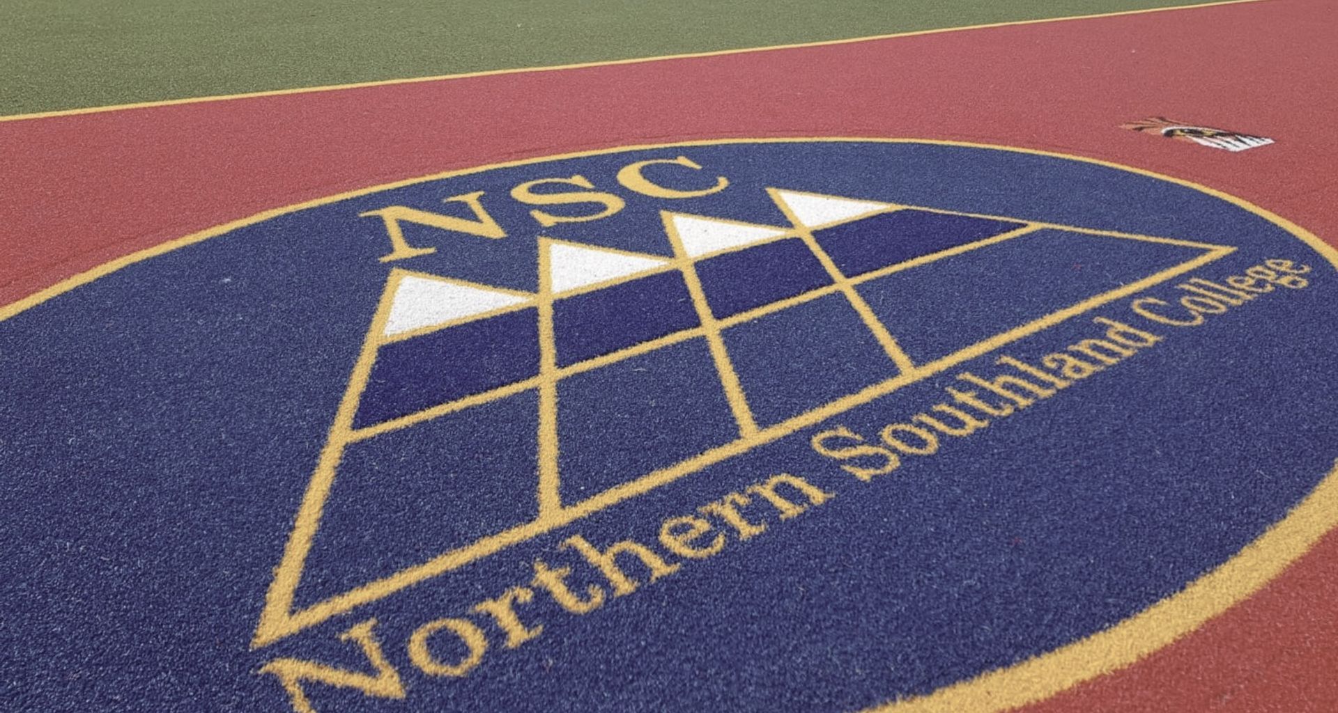Northern Southland College get the TigerTurf Advantage banner