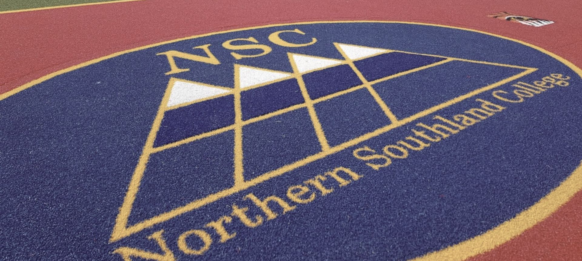 Northern Southland College get the TigerTurf Advantage banner
