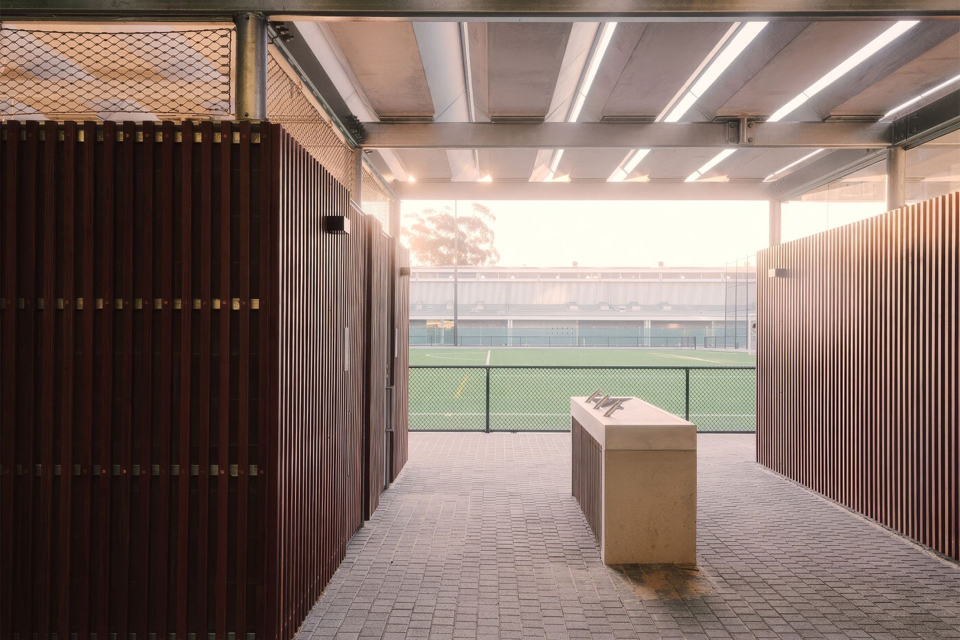 scale-perryparkpavilion-timclark-full-10-1400x1050-upscaled-by-Replicate.jpg