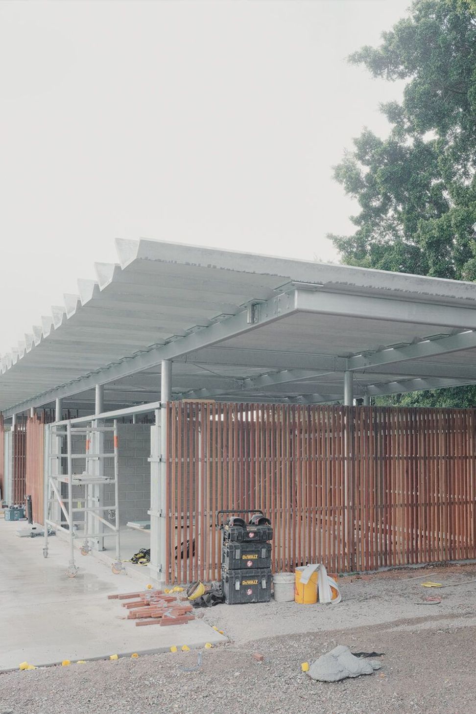 scale-perryparkpavilion-timclark-half-12-1000x1333.jpg