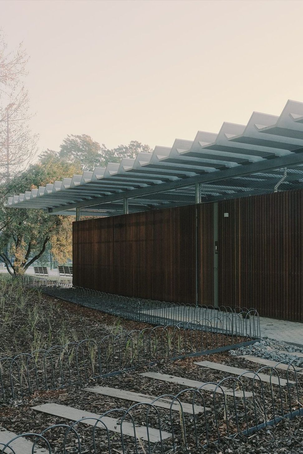 scale-perryparkpavilion-timclark-half-6-1000x1333.jpg