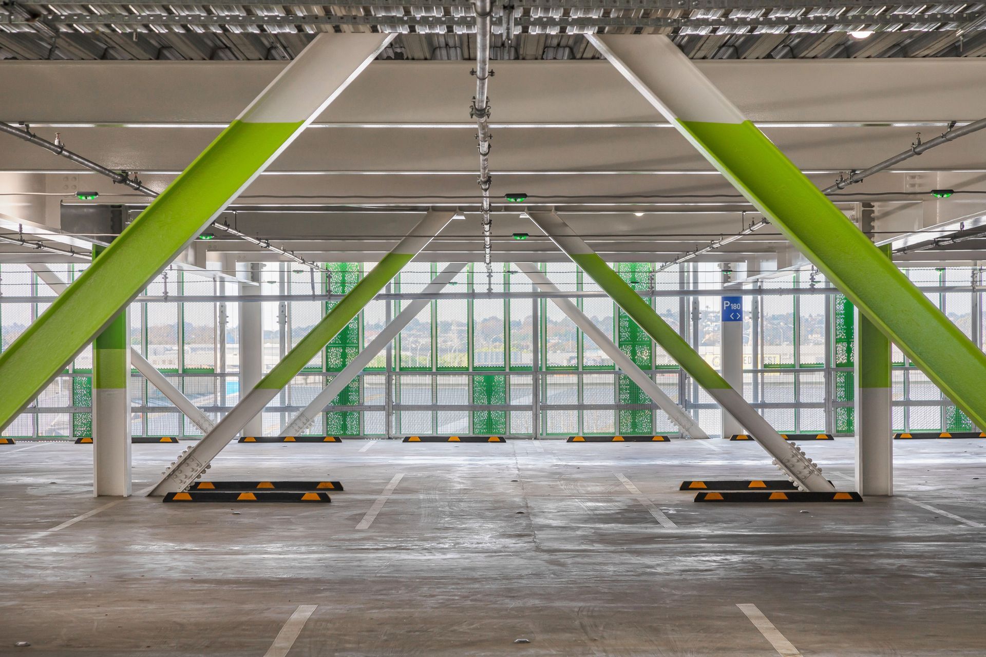 D&H Steel Construction - Sylvia Park Car Park