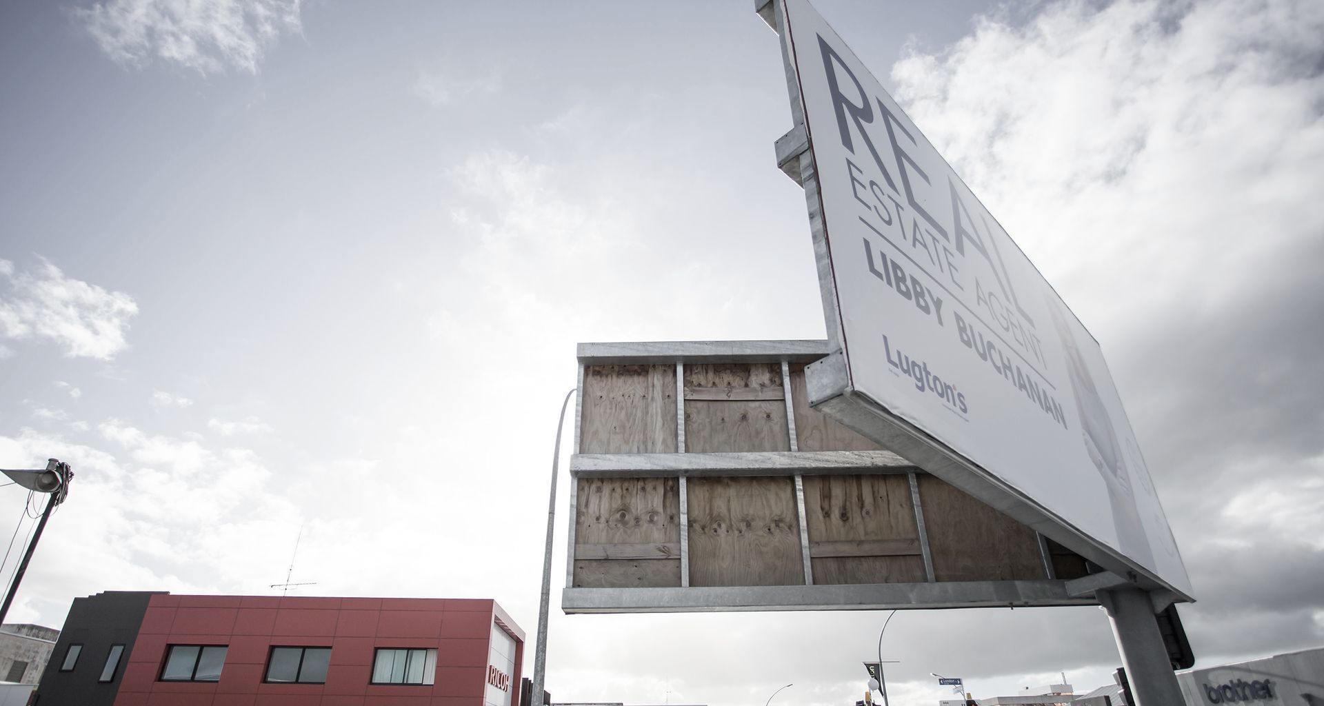 Signage banner