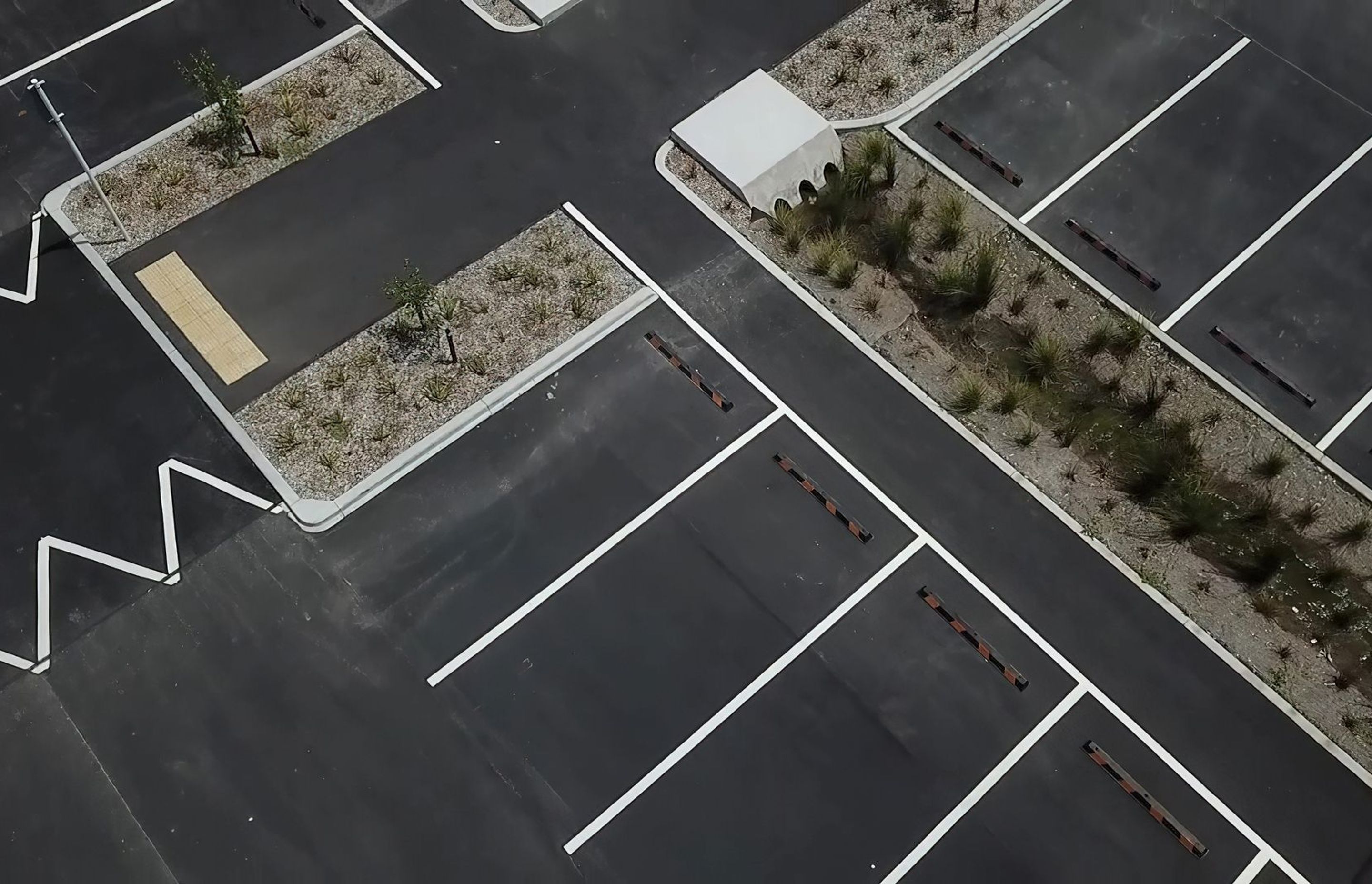 Commercial Kerbing
