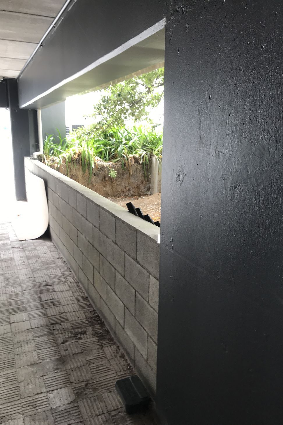 Mesh Wall