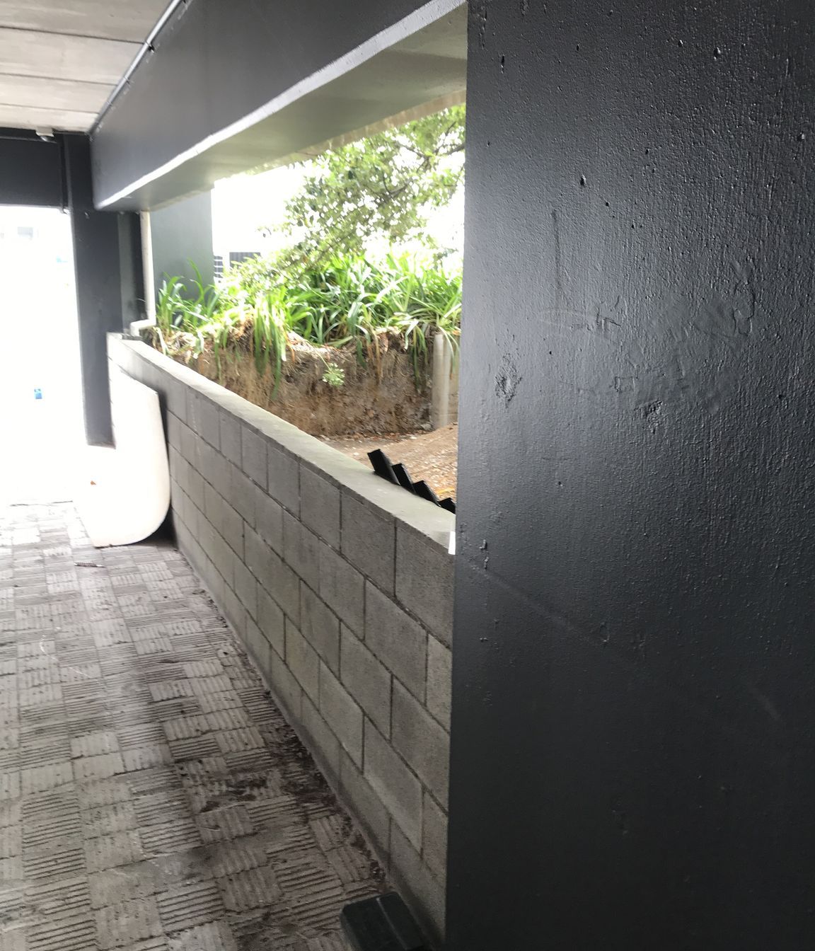Mesh Wall