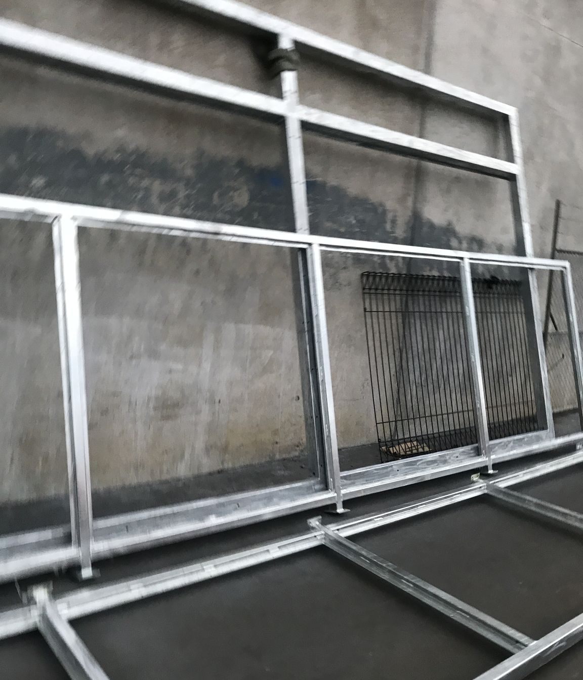 Mesh Wall