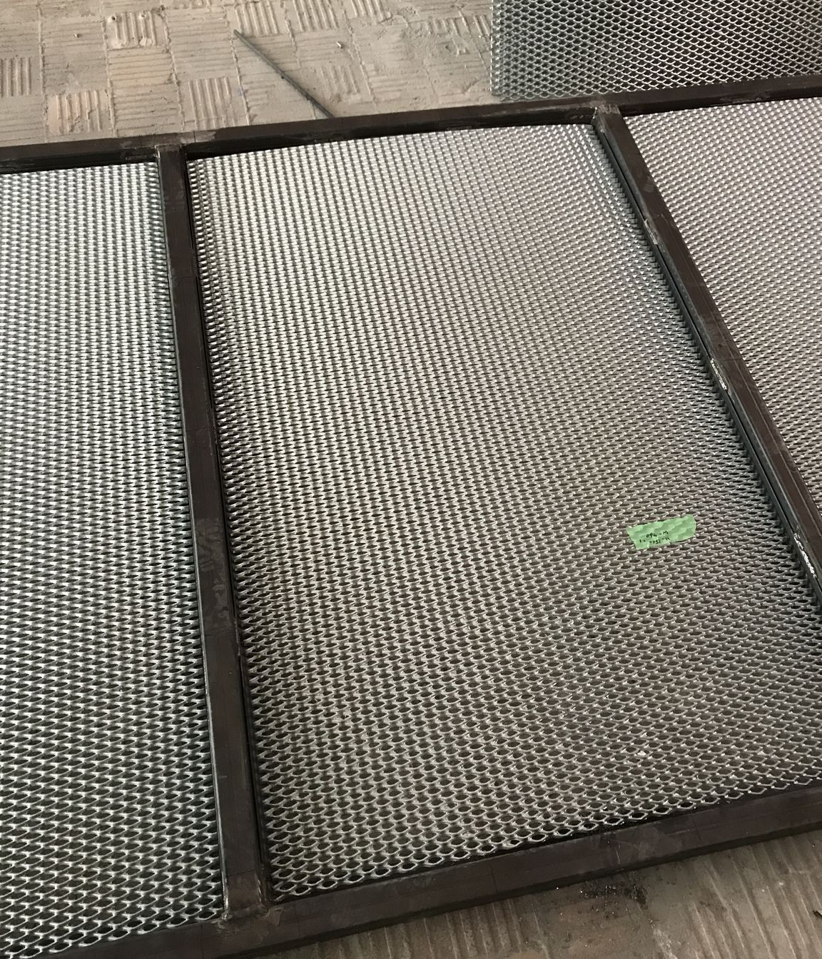 Mesh Wall