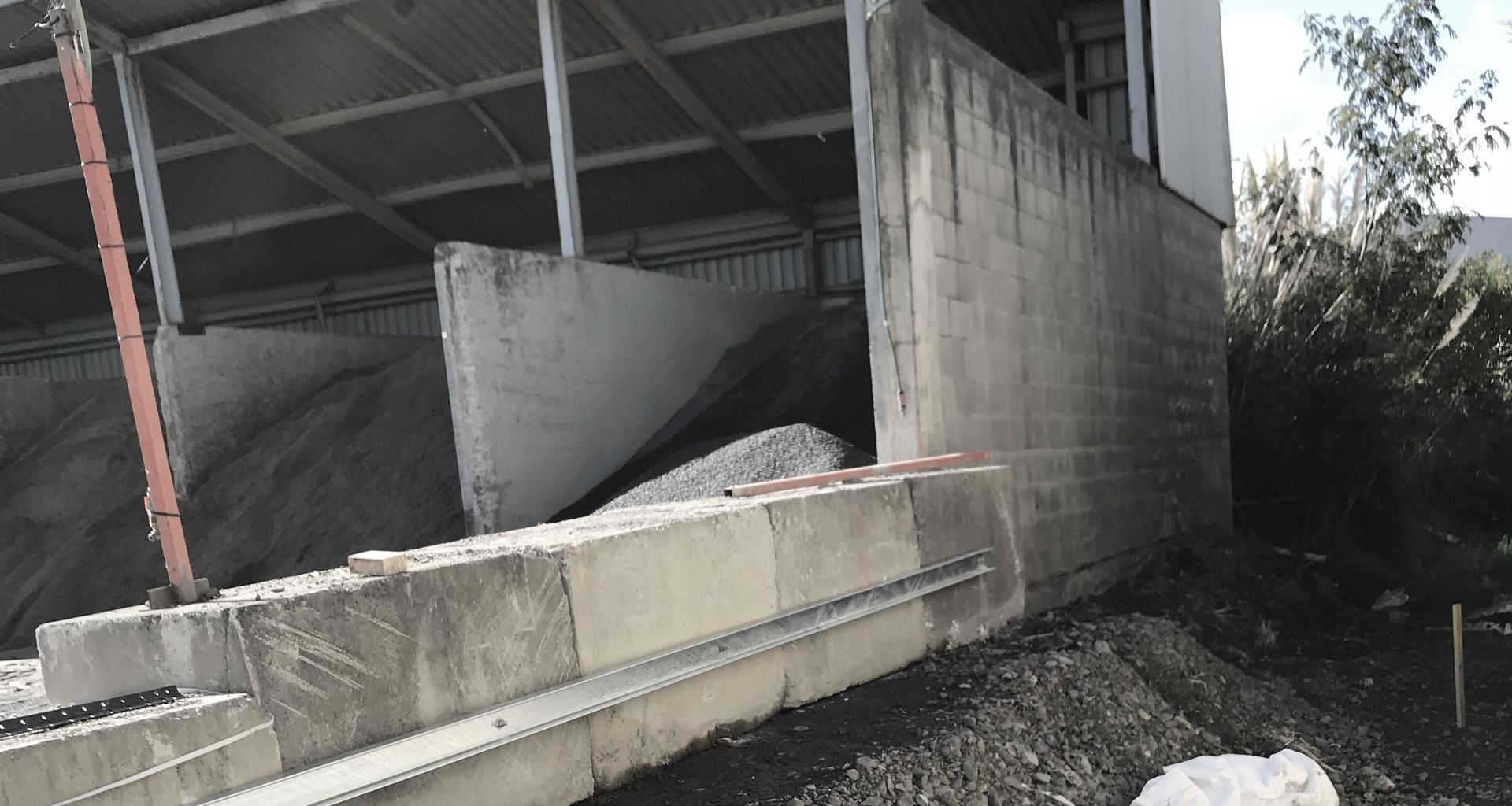 Retaining Wall Strengthening banner