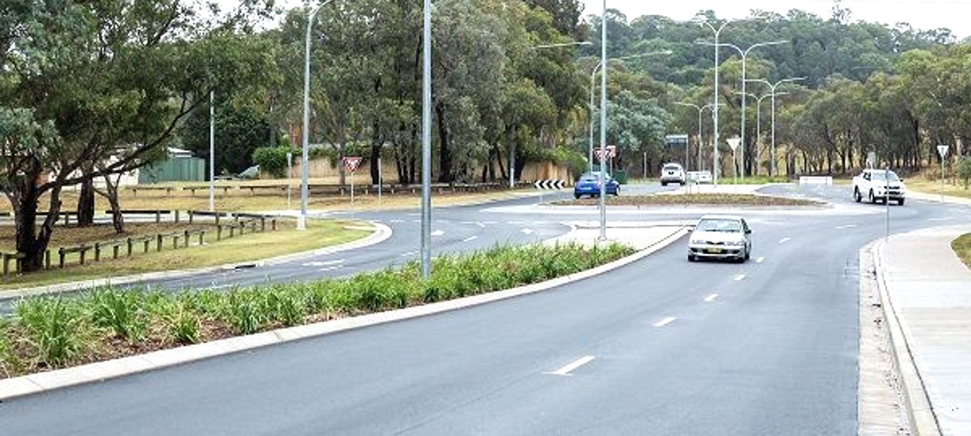 Eagle Vale Drive Road, Eagle Vale banner