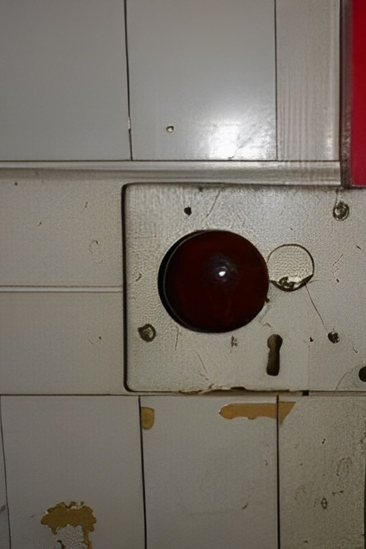 Rim lock door hardware