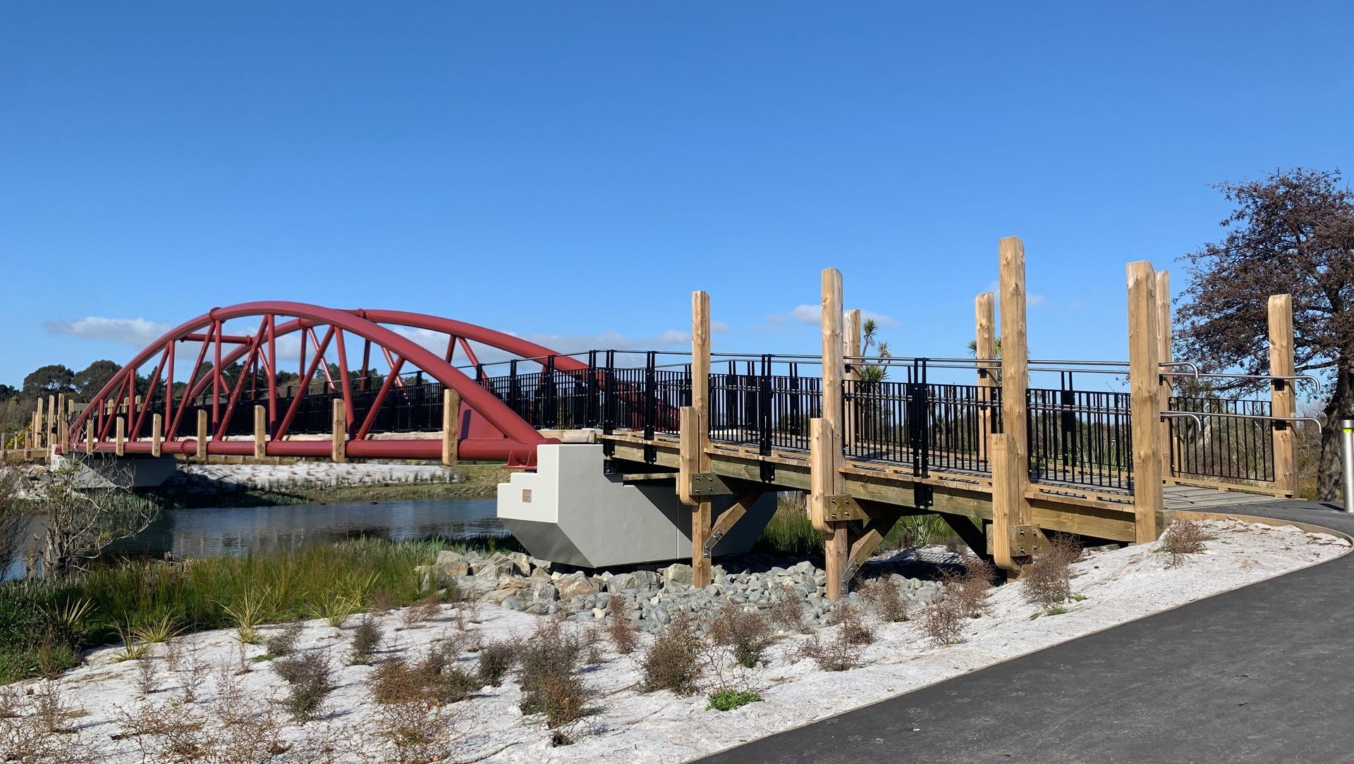 Avondale Bridge, Christchurch banner