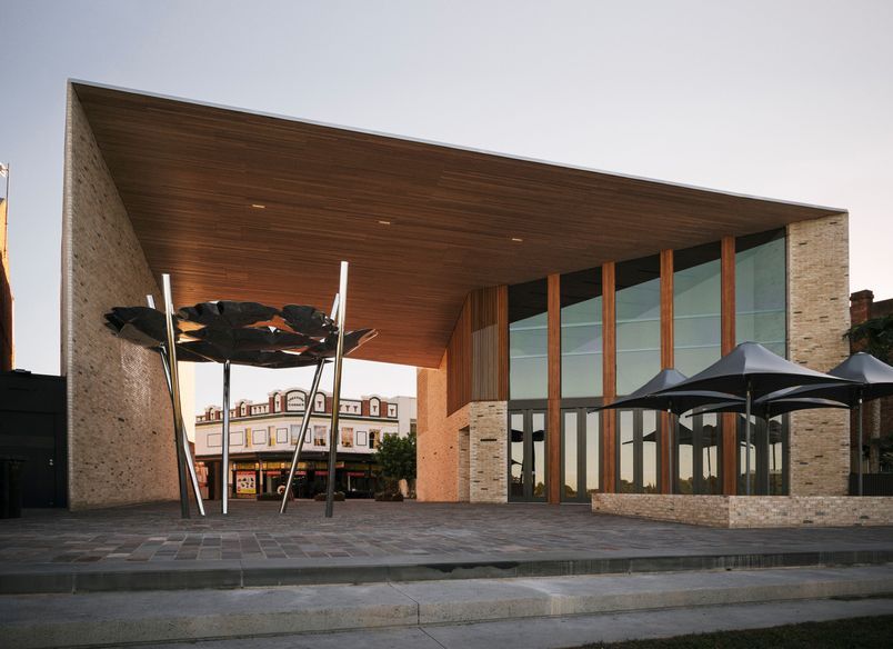 The Riverlink Building
