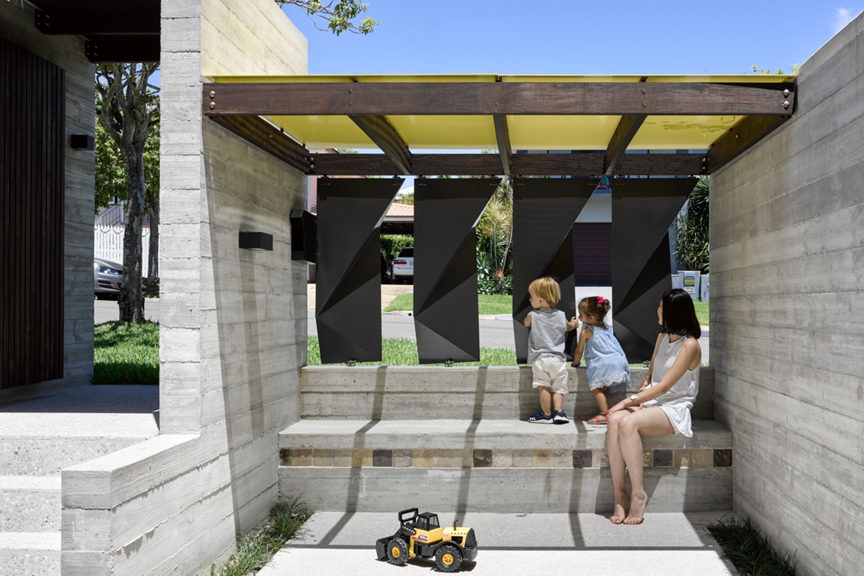 Tarragindi Steel House
