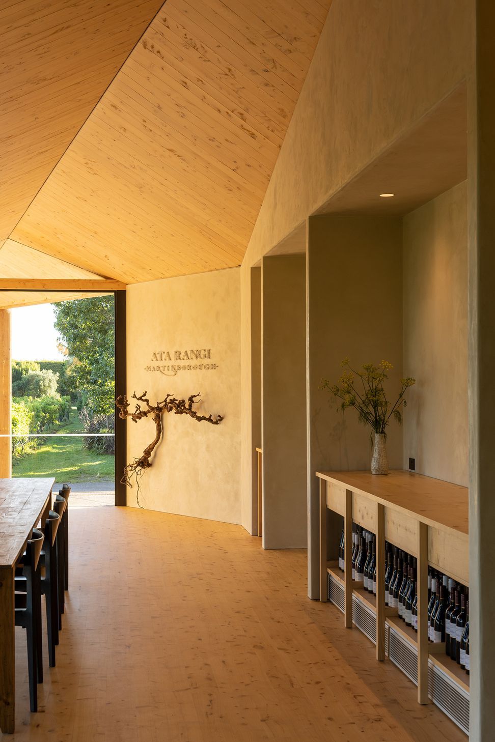10AtaRangiTastingRoomMakers-of-Architecture.jpg