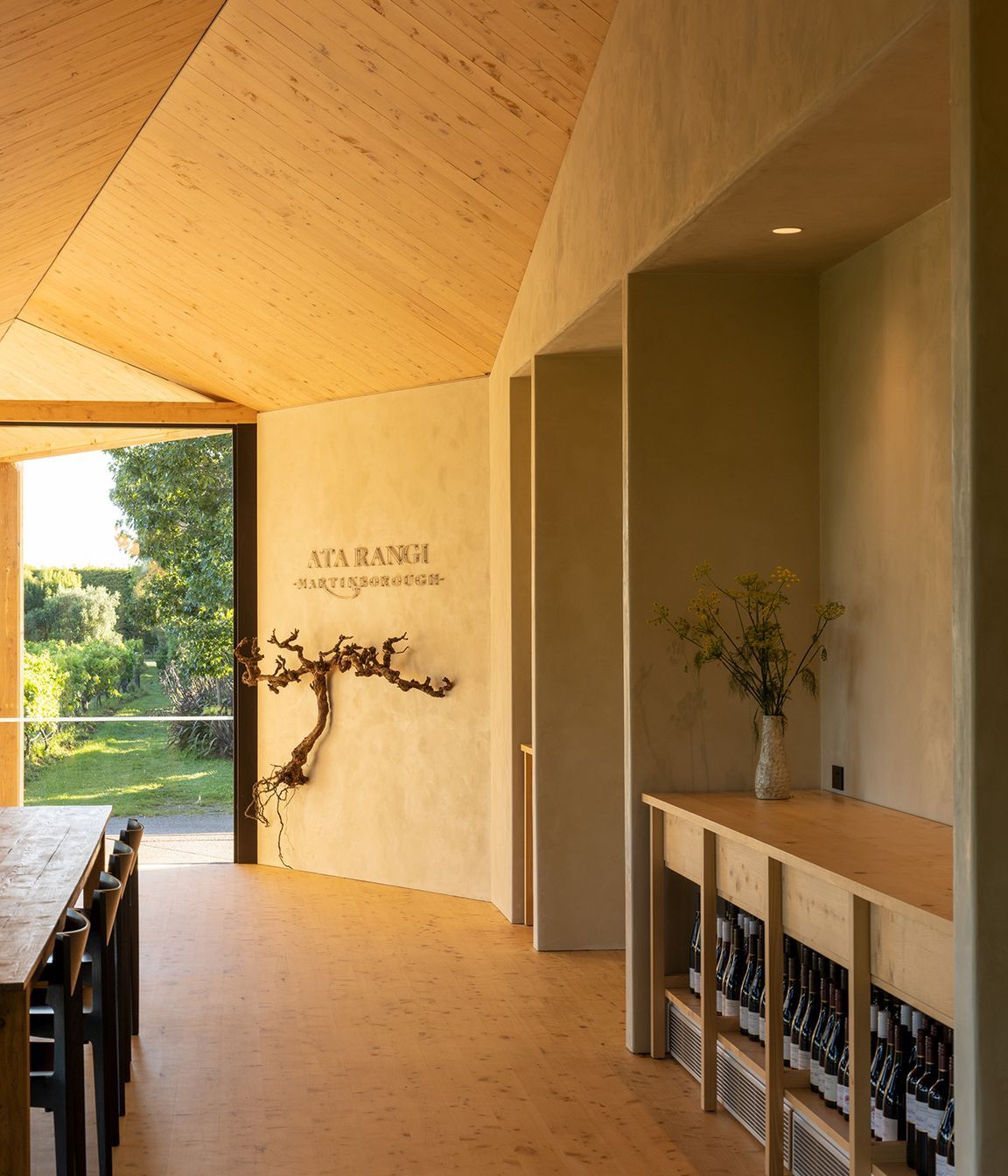 10AtaRangiTastingRoomMakers-of-Architecture.jpg